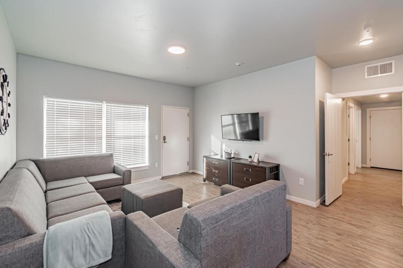 Bringham'S Mill Apartments Perfect For Groups Full Kitchen Gym And Free Parking Рексбърг Екстериор снимка