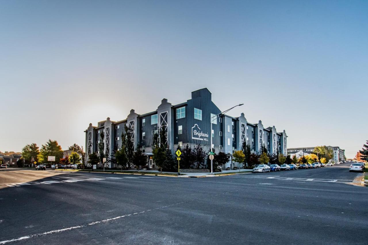 Bringham'S Mill Apartments Perfect For Groups Full Kitchen Gym And Free Parking Рексбърг Екстериор снимка