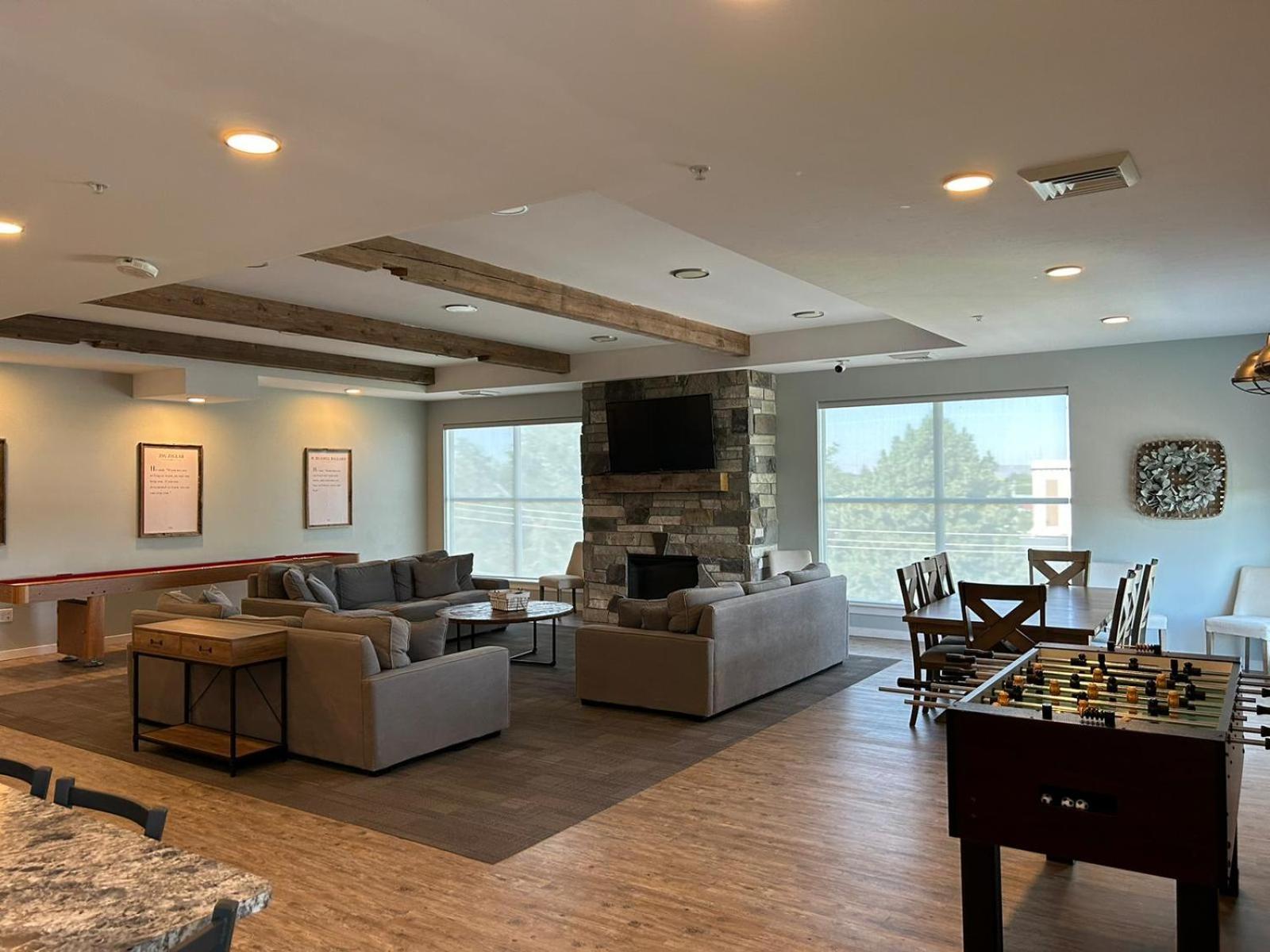 Bringham'S Mill Apartments Perfect For Groups Full Kitchen Gym And Free Parking Рексбърг Екстериор снимка